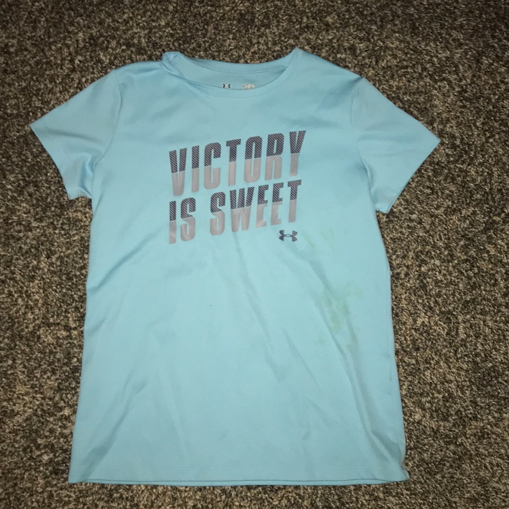 Under Armour tee